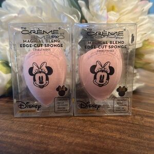 2 The Crème Shop x Disney Minnie Mouse Magical Blend Sponge